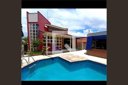 Casa à venda com 3 quartos, 349m² em Jardim Sao Caetano, São Caetano do Sul