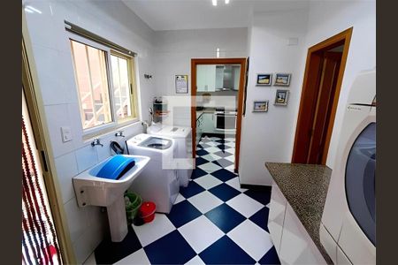 Casa à venda com 3 quartos, 349m² em Jardim Sao Caetano, São Caetano do Sul
