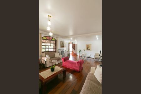 Sala de casa à venda com 4 quartos, 340m² em Pampulha, Belo Horizonte