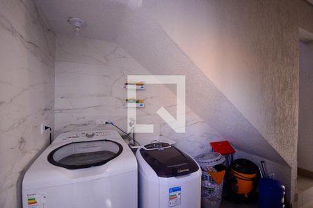 Área de Serviço de casa para alugar com 3 quartos, 400m² em Sacoma, São Paulo