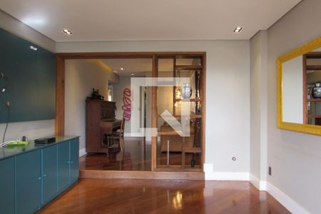 Sala de apartamento à venda com 3 quartos, 145m² em Cambuí, Campinas