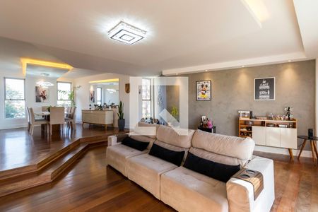 Sala de apartamento à venda com 5 quartos, 250m² em Vila Suzana, São Paulo