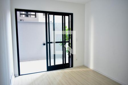 Sala/Cozinha de apartamento à venda com 1 quarto, 38m² em Planalto Paulista, São Paulo