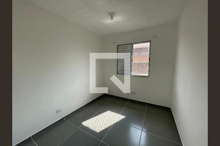 Quarto 2 de apartamento para alugar com 2 quartos, 44m² em Jardim Colibri, Cotia