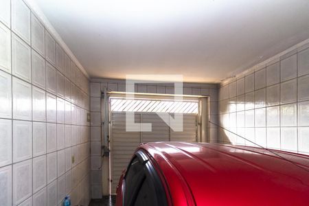 Garagem de casa à venda com 3 quartos, 107m² em Vila Santa Virginia, São Paulo