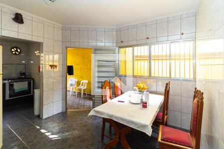 Cozinha de casa à venda com 3 quartos, 107m² em Vila Santa Virginia, São Paulo