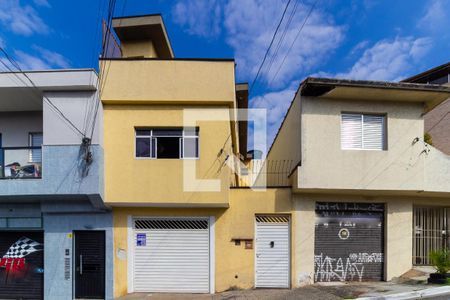 Fachada de casa à venda com 3 quartos, 107m² em Vila Santa Virginia, São Paulo