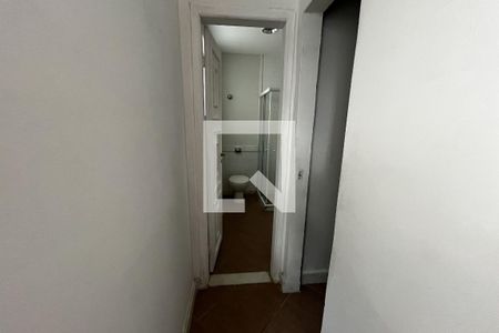 Banheiro Suíte 3 de casa à venda com 6 quartos, 317m² em Jardim Guanabara, Rio de Janeiro