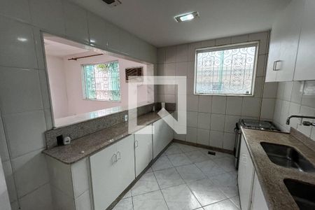 Cozinha de casa à venda com 6 quartos, 317m² em Jardim Guanabara, Rio de Janeiro