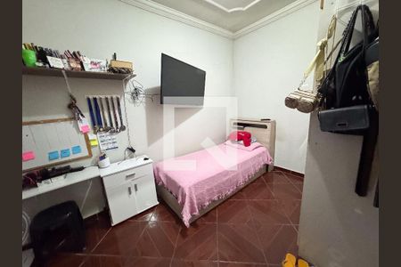 Quarto 2 de casa à venda com 4 quartos, 80m² em Diamante, Contagem