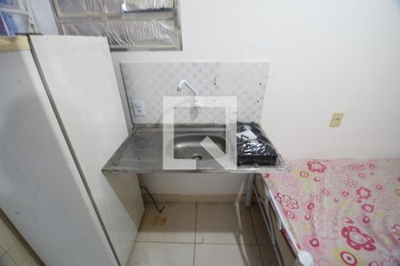 Cozinha de kitnet/studio para alugar com 1 quarto, 17m² em Cidade Universitária, Campinas