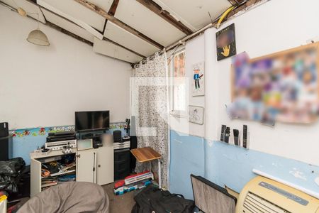 Quarto de Serviço de casa à venda com 2 quartos, 320m² em Vila Kosmos, Rio de Janeiro