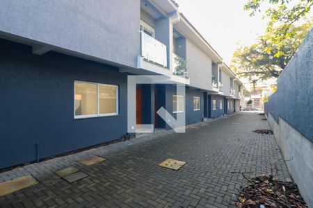 Garagem de casa de condomínio à venda com 2 quartos, 70m² em Nonoai, Porto Alegre