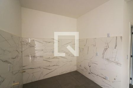 Cozinha e Área de Serviço de casa de condomínio à venda com 2 quartos, 70m² em Nonoai, Porto Alegre