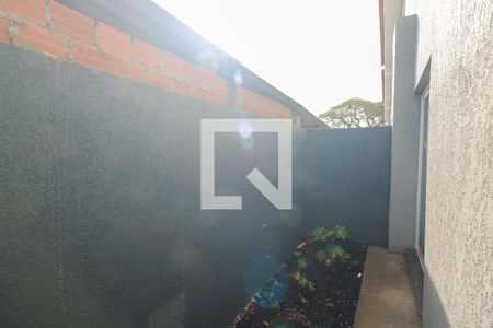 Quintal de casa de condomínio à venda com 2 quartos, 70m² em Nonoai, Porto Alegre
