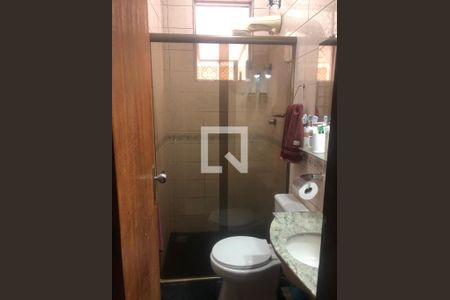 Banheiro de casa para alugar com 5 quartos, 396m² em Buritis, Belo Horizonte