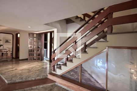 Hall de Entrada de casa à venda com 5 quartos, 518m² em Jardim Guedala, São Paulo