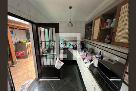 Casa à venda com 3 quartos, 260m² em Vila Santa Clara, São Paulo