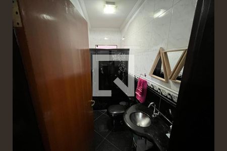 Casa à venda com 3 quartos, 260m² em Vila Santa Clara, São Paulo