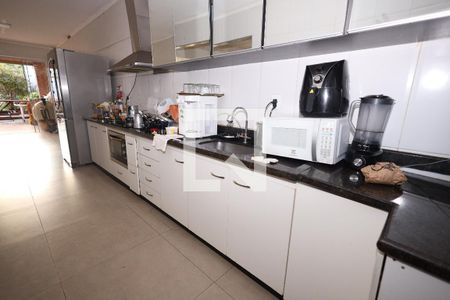 Cozinha de casa para alugar com 3 quartos, 460m² em Setor Pedro Ludovico, Goiânia