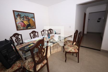 Sala de Jantar de casa para alugar com 3 quartos, 460m² em Setor Pedro Ludovico, Goiânia