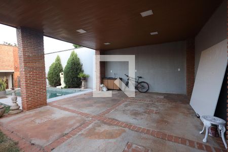Garagem de casa para alugar com 3 quartos, 460m² em Setor Pedro Ludovico, Goiânia