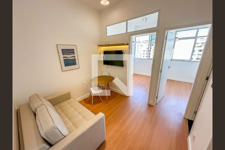 Foto 02 de apartamento à venda com 2 quartos, 40m² em Catete, Rio de Janeiro