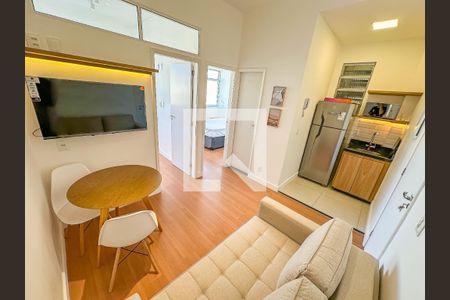 Foto 17 de apartamento à venda com 2 quartos, 40m² em Catete, Rio de Janeiro