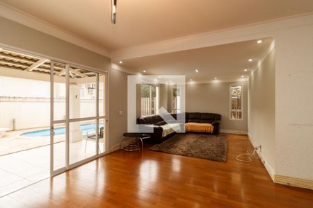 Sala de casa de condomínio à venda com 3 quartos, 237m² em Jardim Leonor Mendes de Barros, São Paulo