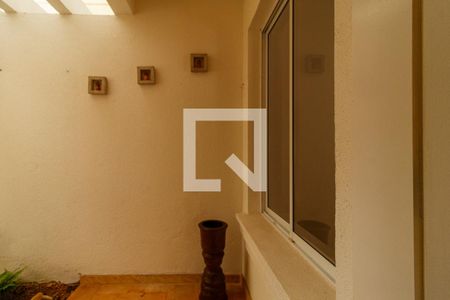 Área Externa de casa de condomínio à venda com 3 quartos, 237m² em Jardim Leonor Mendes de Barros, São Paulo