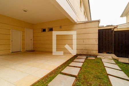 Garagem de casa de condomínio à venda com 3 quartos, 237m² em Jardim Leonor Mendes de Barros, São Paulo