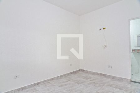 Suíte de casa à venda com 4 quartos, 220m² em Parque Peruche, São Paulo