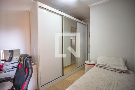 Quarto 2 de casa à venda com 3 quartos, 202m² em Taboão, Diadema