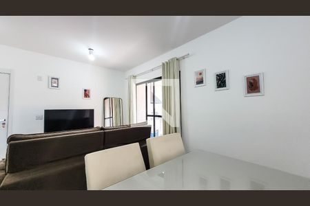 Sala de apartamento à venda com 3 quartos, 74m² em Fazenda Santa Cândida, Campinas