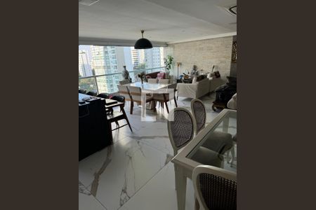 Apartamento à venda com 3 quartos, 222m² em Campo Belo, São Paulo