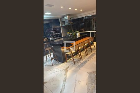 Apartamento à venda com 3 quartos, 222m² em Campo Belo, São Paulo