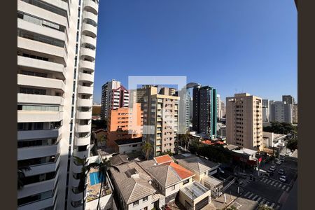 Vista de apartamento à venda com 3 quartos, 165m² em Indianópolis, São Paulo