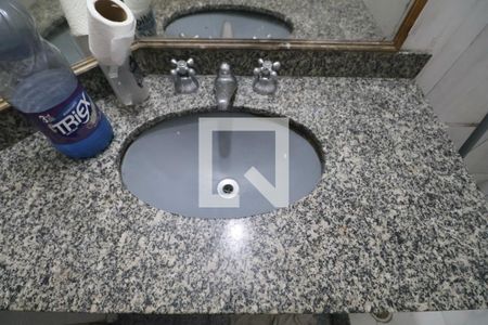 Banheiro Suíte de apartamento para alugar com 2 quartos, 98m² em Centro, Guarujá