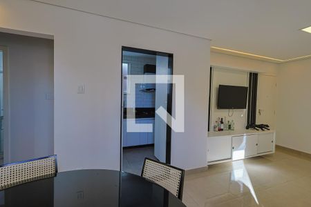 Sala de apartamento à venda com 2 quartos, 70m² em Sion, Belo Horizonte