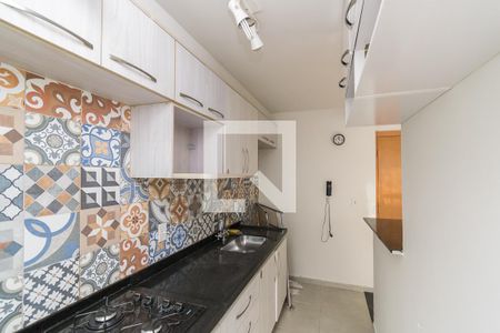 Cozinha de apartamento para alugar com 2 quartos, 47m² em Parada de Lucas, Rio de Janeiro