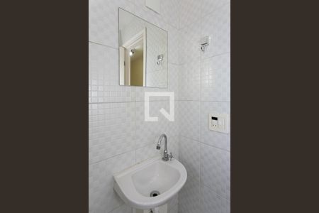 Banheiro Social de apartamento à venda com 2 quartos, 45m² em Maranhão, São Paulo
