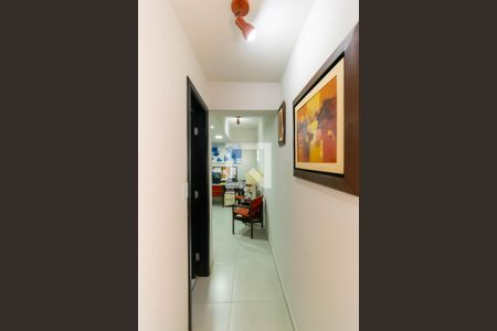 Corredor de apartamento à venda com 4 quartos, 76m² em Liberdade, São Paulo