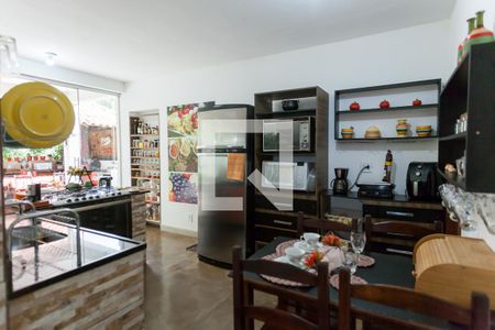 Cozinha de casa de condomínio à venda com 4 quartos, 417m² em Retiro do Chalé, Brumadinho