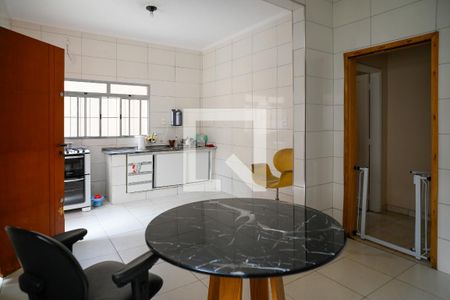 Cozinha de casa à venda com 3 quartos, 200m² em Vila Gumercindo, São Paulo