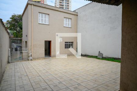 Quintal de casa à venda com 3 quartos, 200m² em Vila Gumercindo, São Paulo