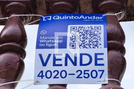 PLACA INSTALADA NA FACHADA de casa à venda com 2 quartos, 207m² em Jardim do Trevo, Campinas
