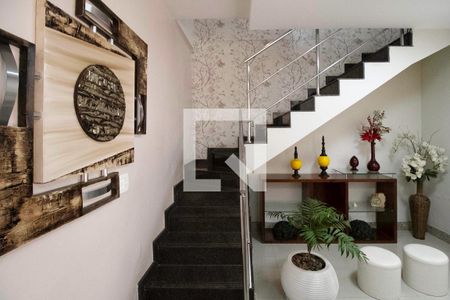 Corredor de casa à venda com 3 quartos, 350m² em Bom Jesus , Contagem