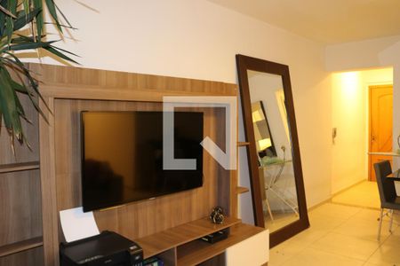 Sala de apartamento à venda com 3 quartos, 81m² em Vila Hamburguesa, São Paulo