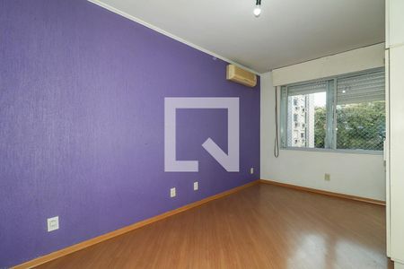 Quarto 1 de apartamento para alugar com 2 quartos, 247m² em Floresta, Porto Alegre