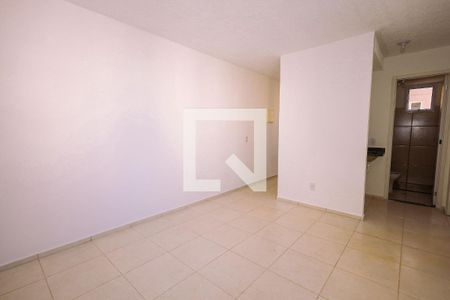 Sala de apartamento para alugar com 2 quartos, 45m² em Res Jd Lisboa, Goiânia
